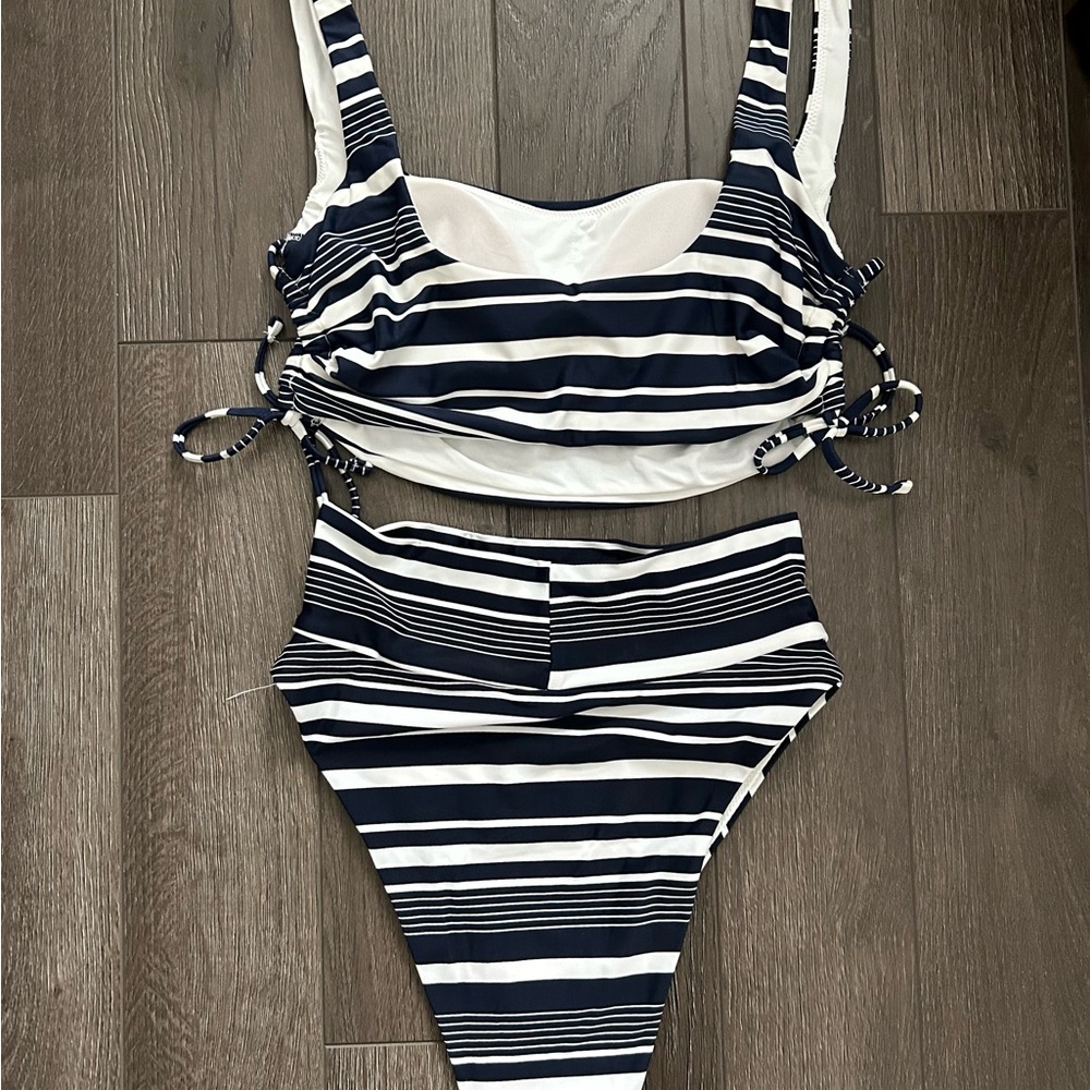 Striped Bikini Set - Picture 2 of 5